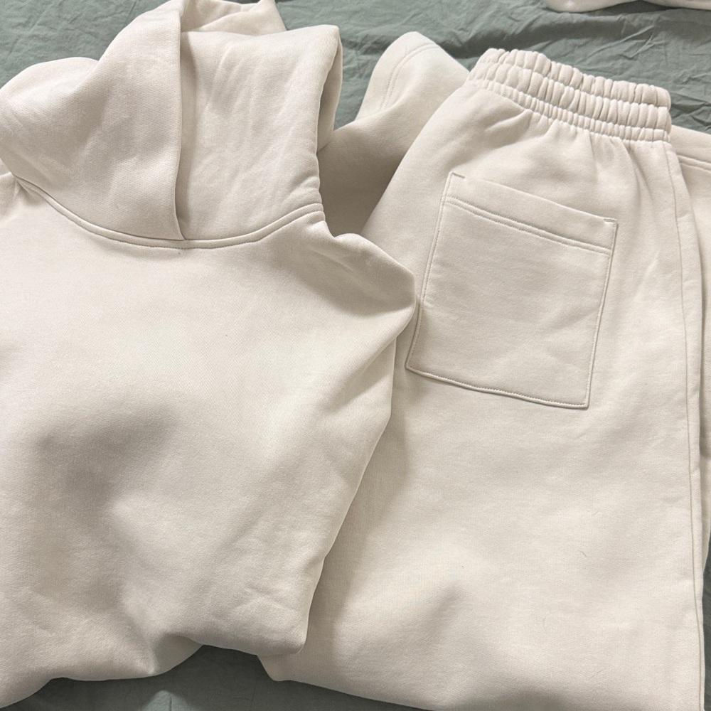 Vaara hoodie & wide leg pant set